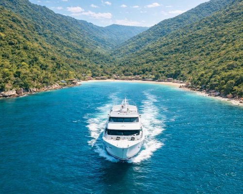 Fondo-Ferry-to-Yelapa-From-Puerto-Vallarta
