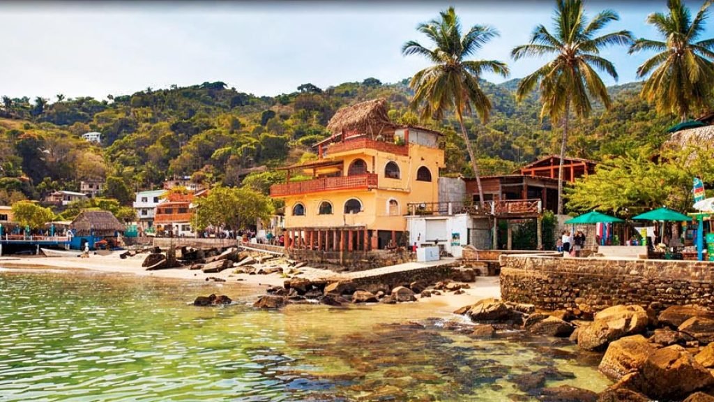 where-to-stay-in-yelapa